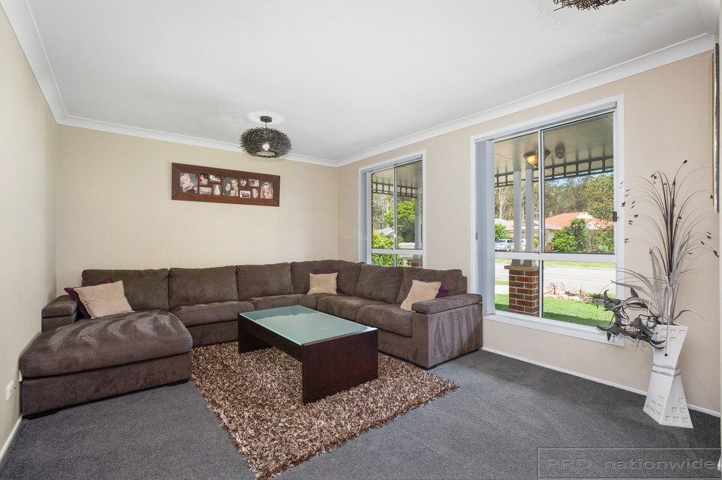 112 Denton Park Drive RUTHERFORD 2