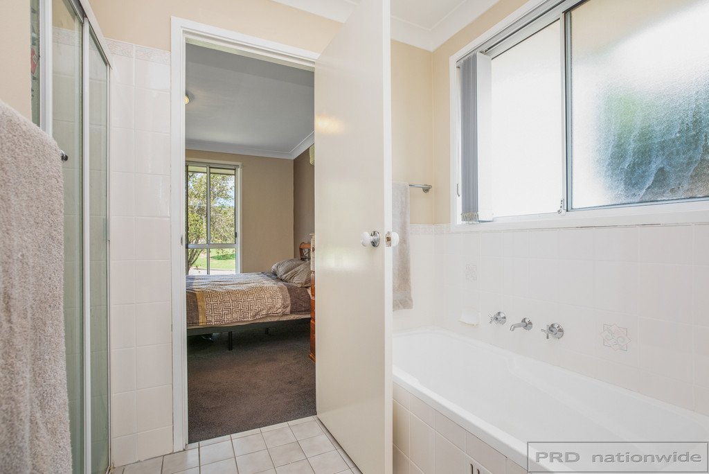 112 Denton Park Drive RUTHERFORD 13