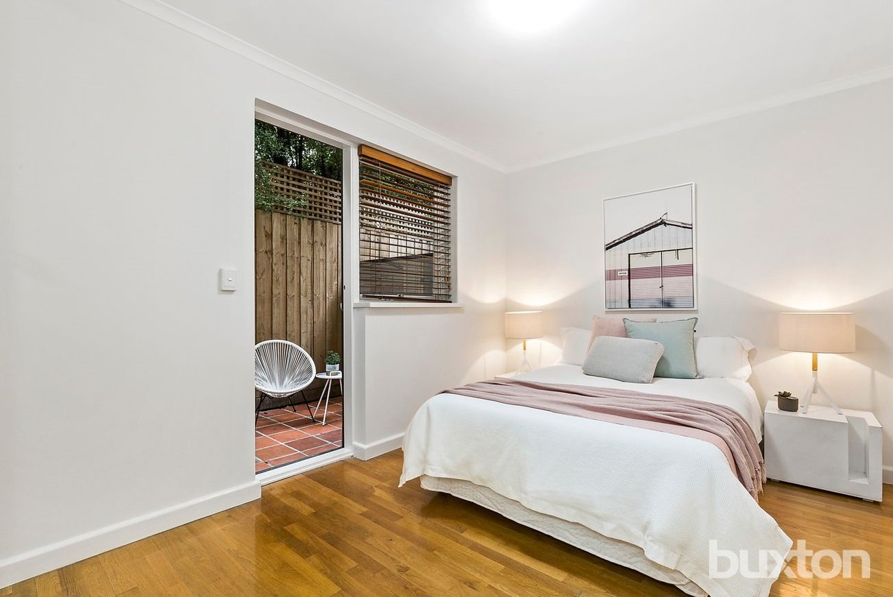 Gallery: 11/2 Emilton Avenue