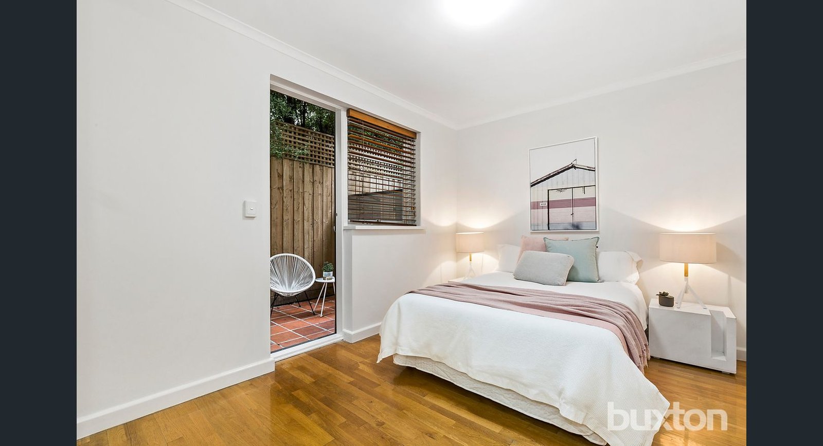 Gallery: 11/2 Emilton Avenue