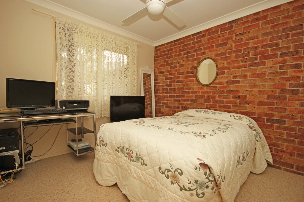 1/12 Flinders Drive LAURIETON 8