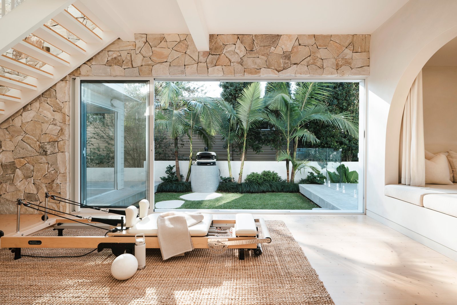 112 Government Road NELSON BAY 28