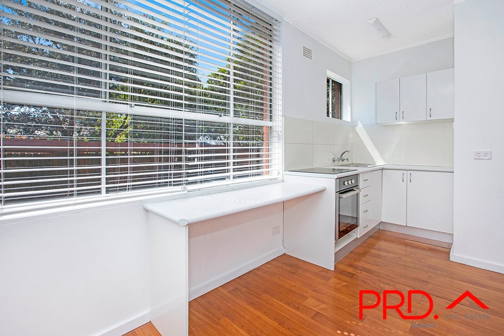 1/12 Grafton Crescent DEE WHY 5