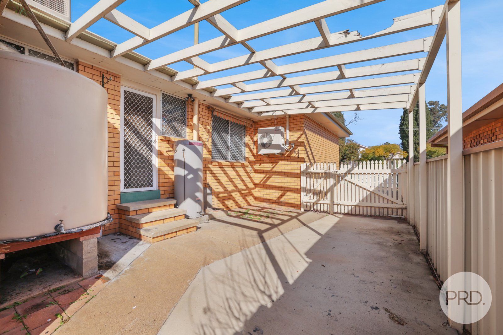 112 Hillvue Road SOUTH TAMWORTH 13