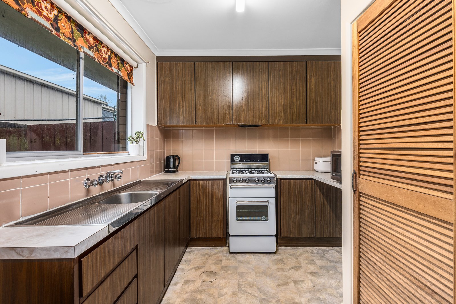 Gallery: 1/12 Konrads Crescent