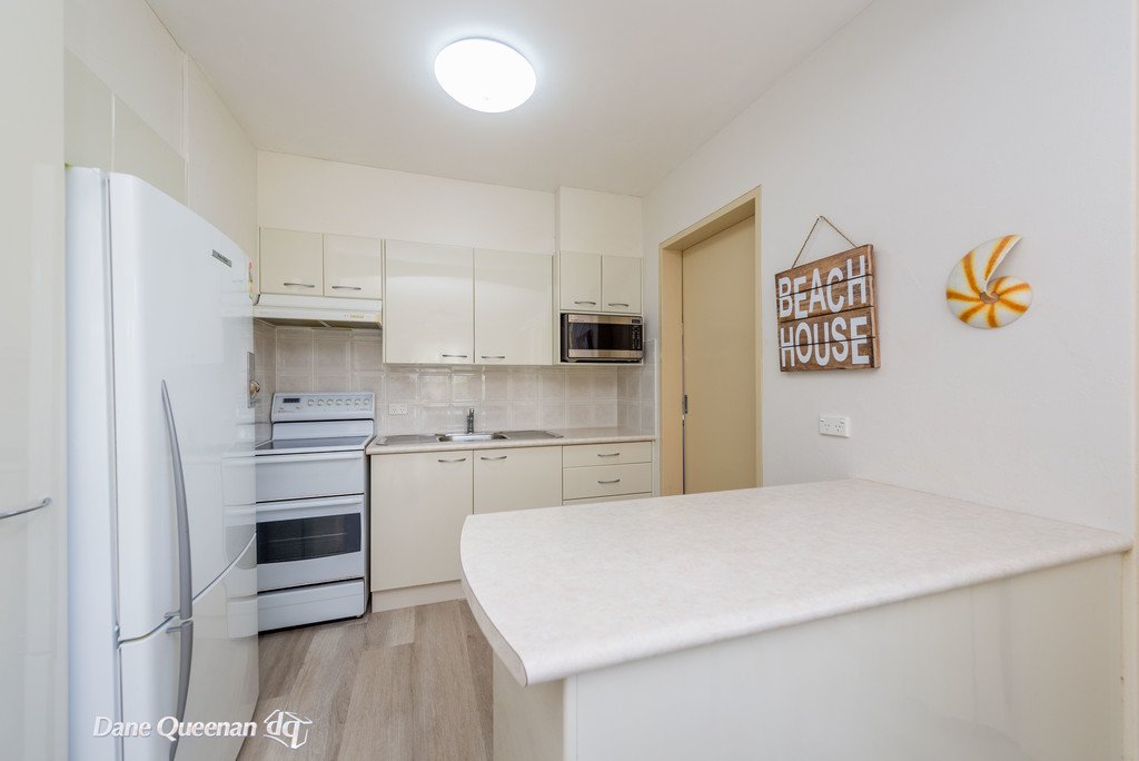 1/12 Kurrawa Close NELSON BAY 8