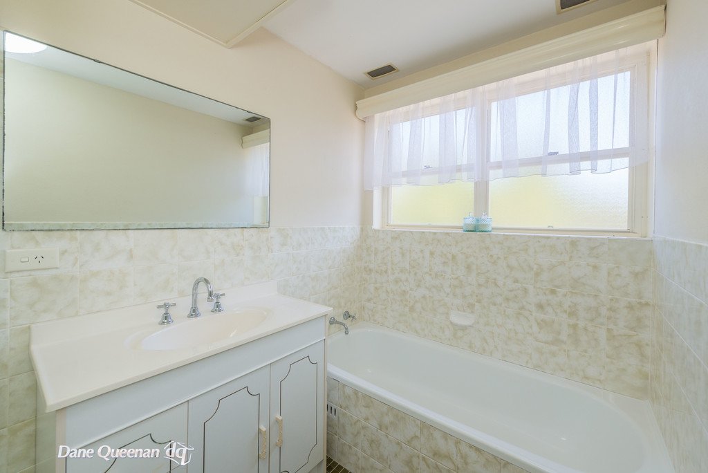 1/12 Kurrawa Close NELSON BAY 19