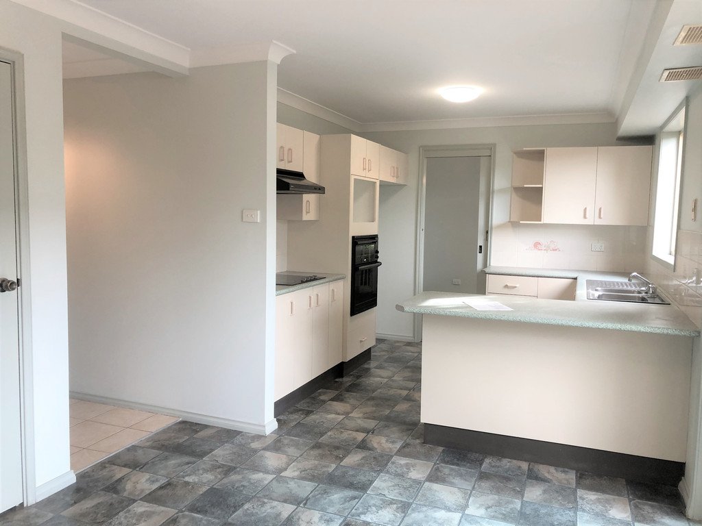 1/12 Lambton Close SALAMANDER BAY 2