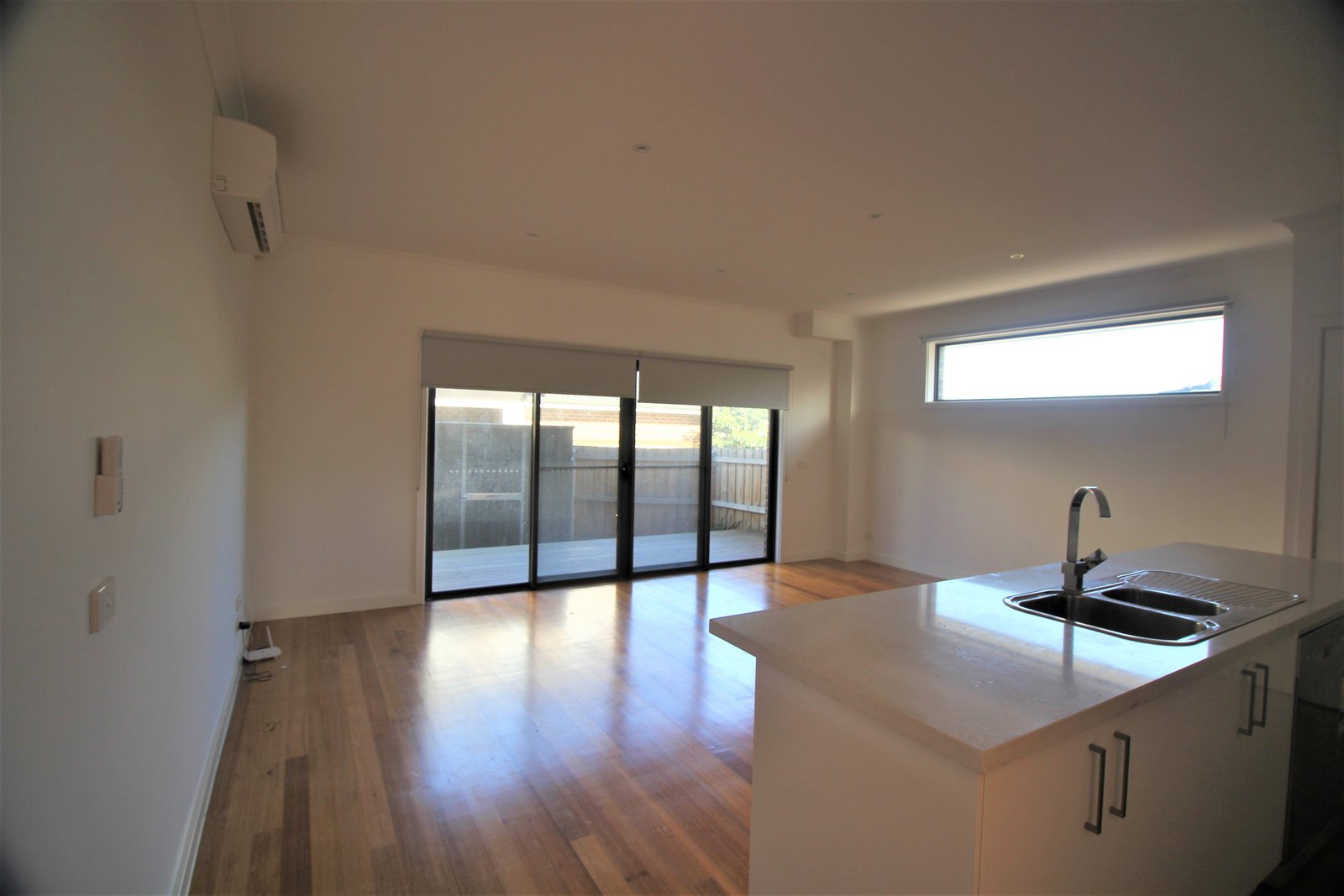 Gallery: 1/12 Lanham Street