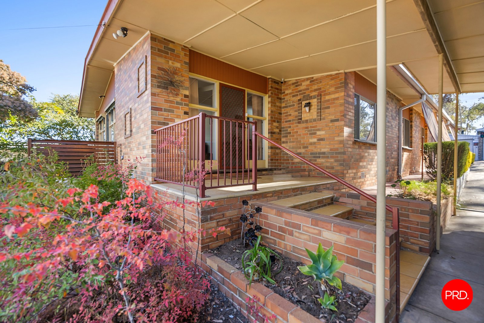 112 Mackenzie Street West  GOLDEN SQUARE 3