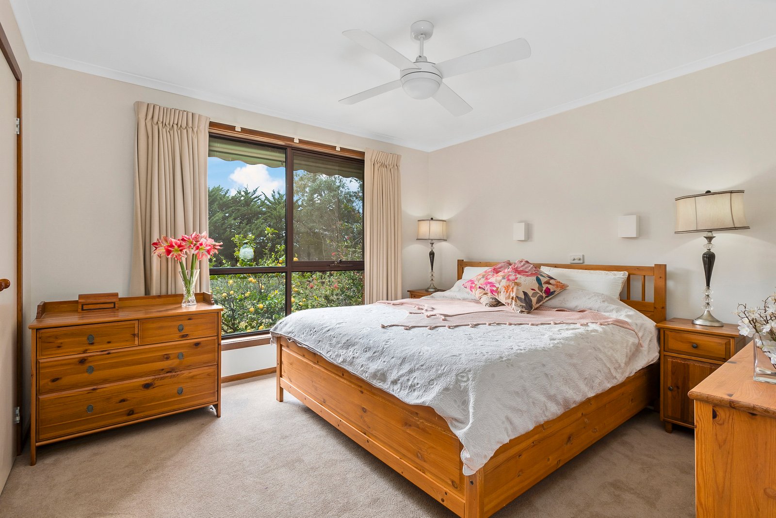 Real Estate and Property in 112 Mcdonalds Lane, Riddells Creek, VIC