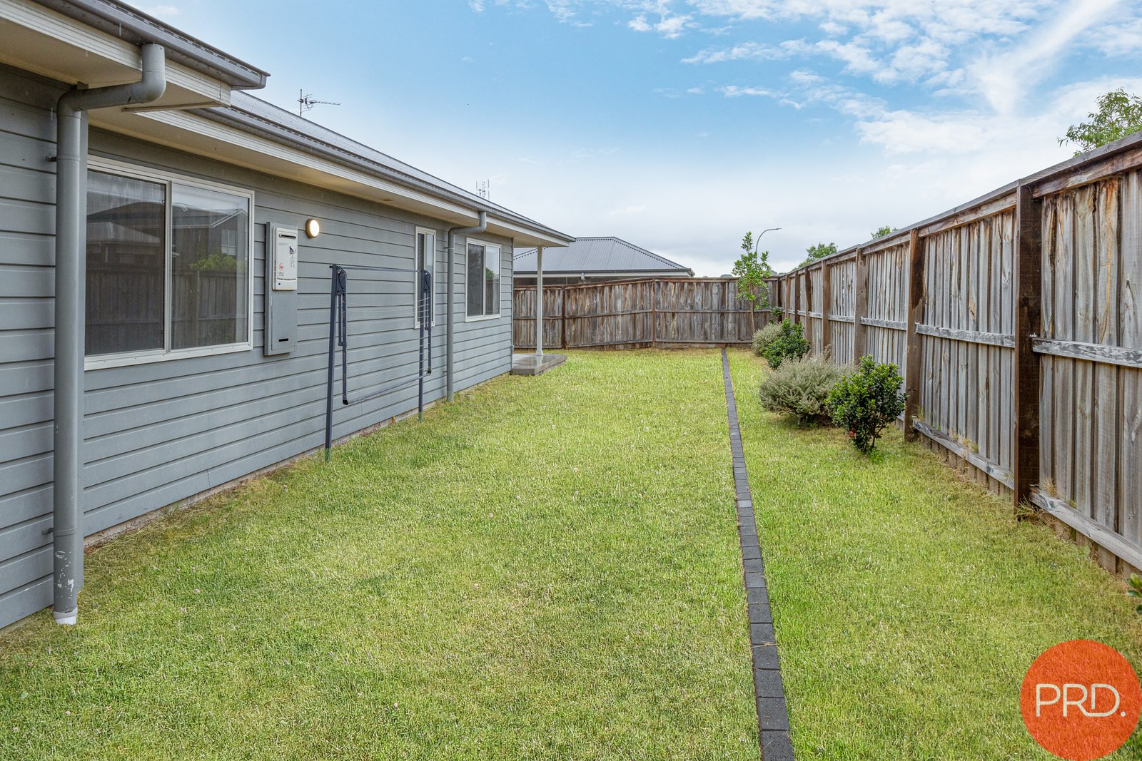 1/12 McGlinchey Crescent THORNTON 17