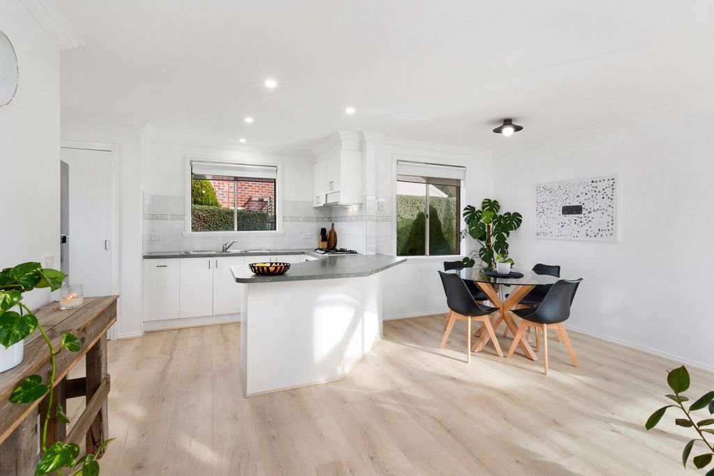 Gallery: 1/12 Meadowvale Drive