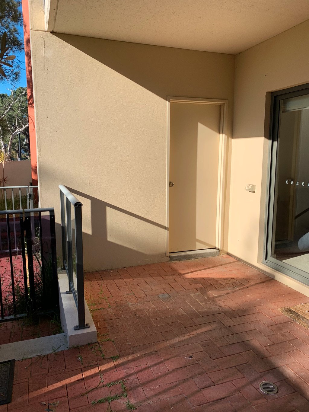 11/2 Molloy Promenade JOONDALUP 13