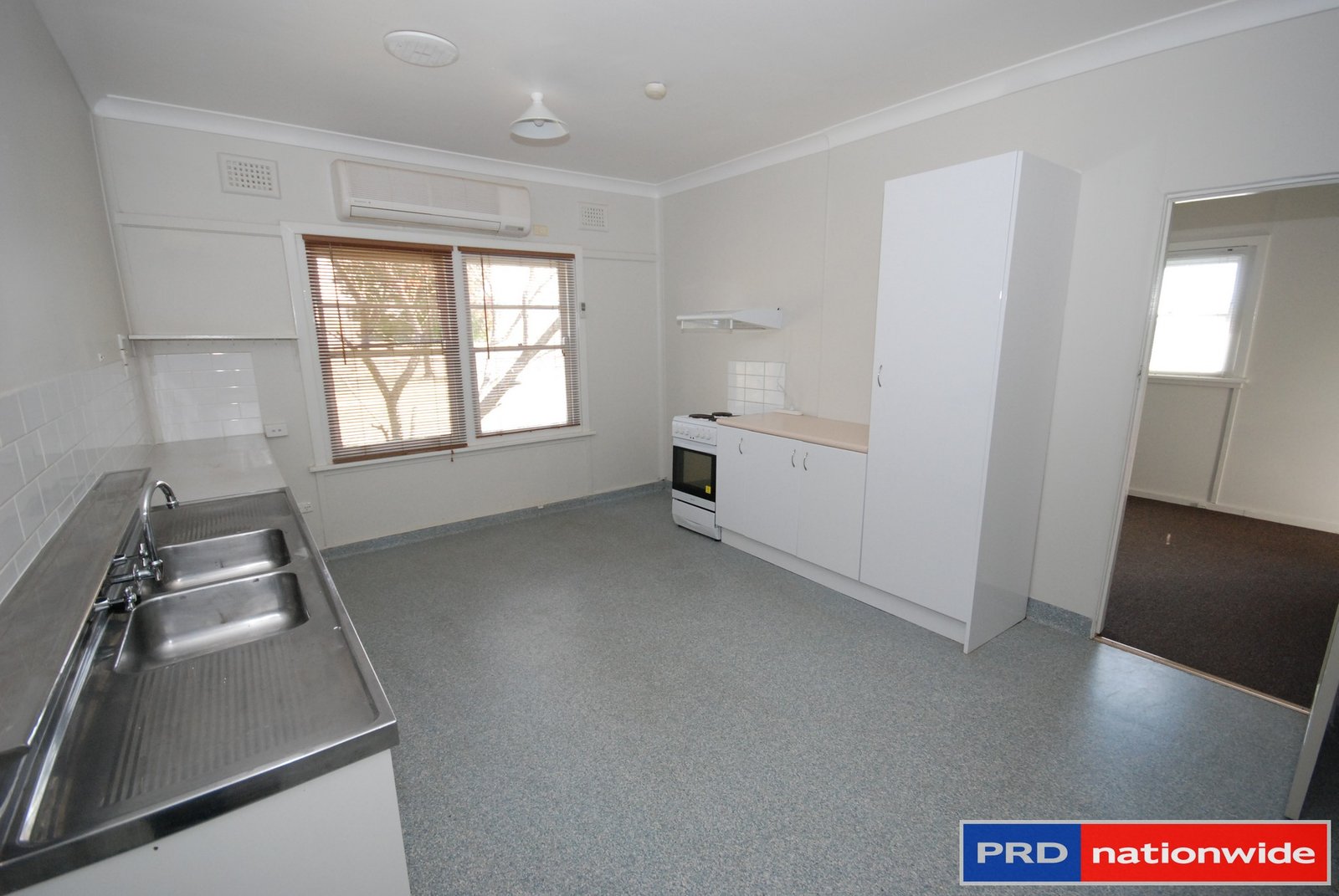 112 Molonglo Street BUNGENDORE 6
