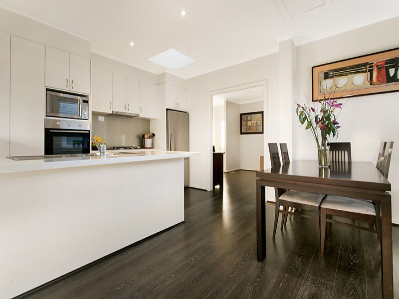 Gallery: 1/12 Moorong Street