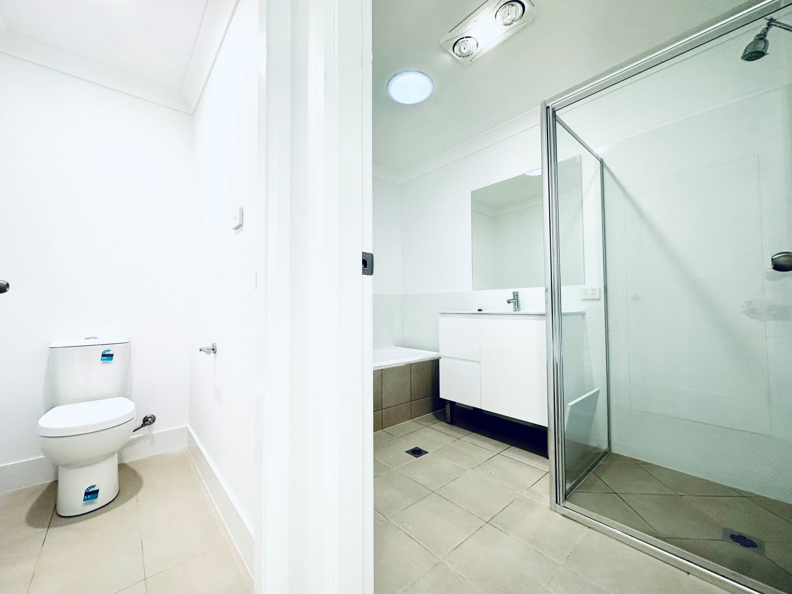 1/12 Mustang Close TAMWORTH 4