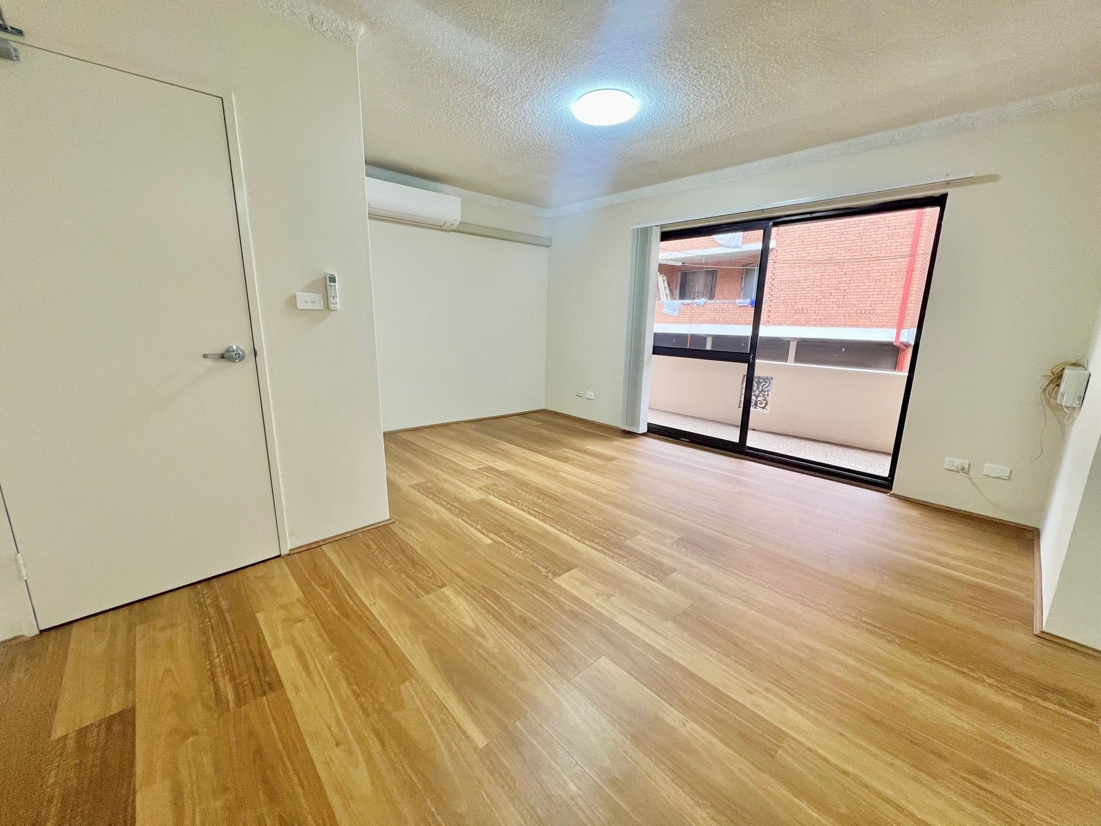 1/12 Nagle Street LIVERPOOL 2