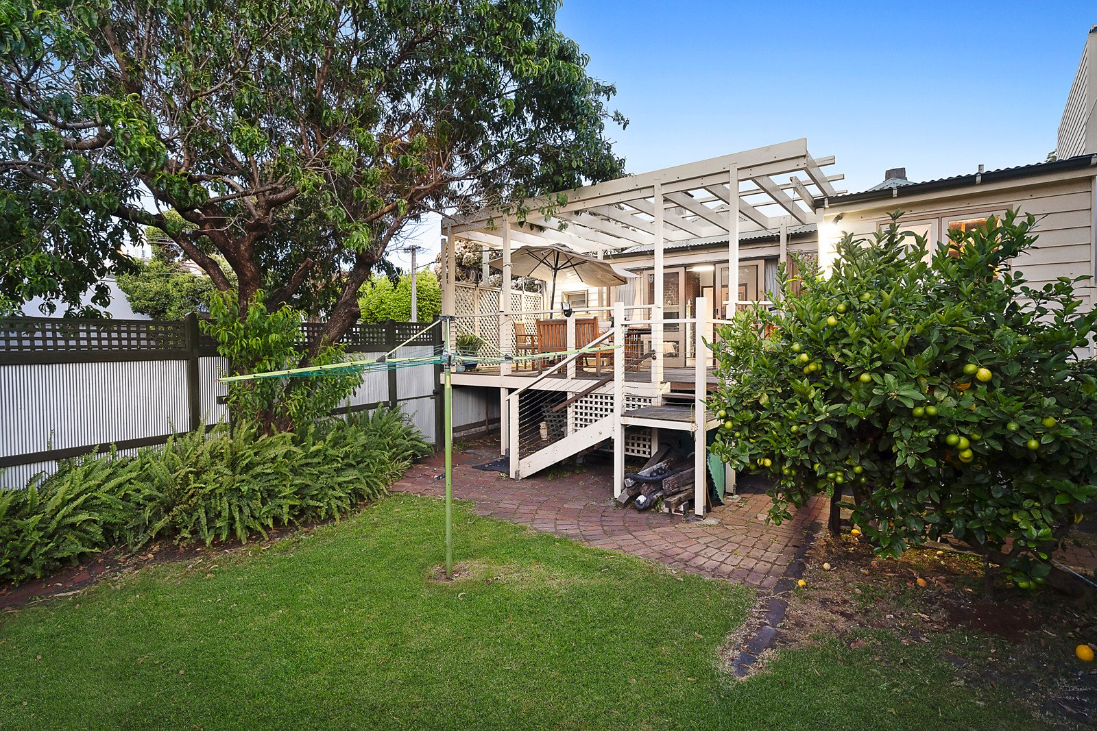 112 Nelson Road, South Melbourne, VIC