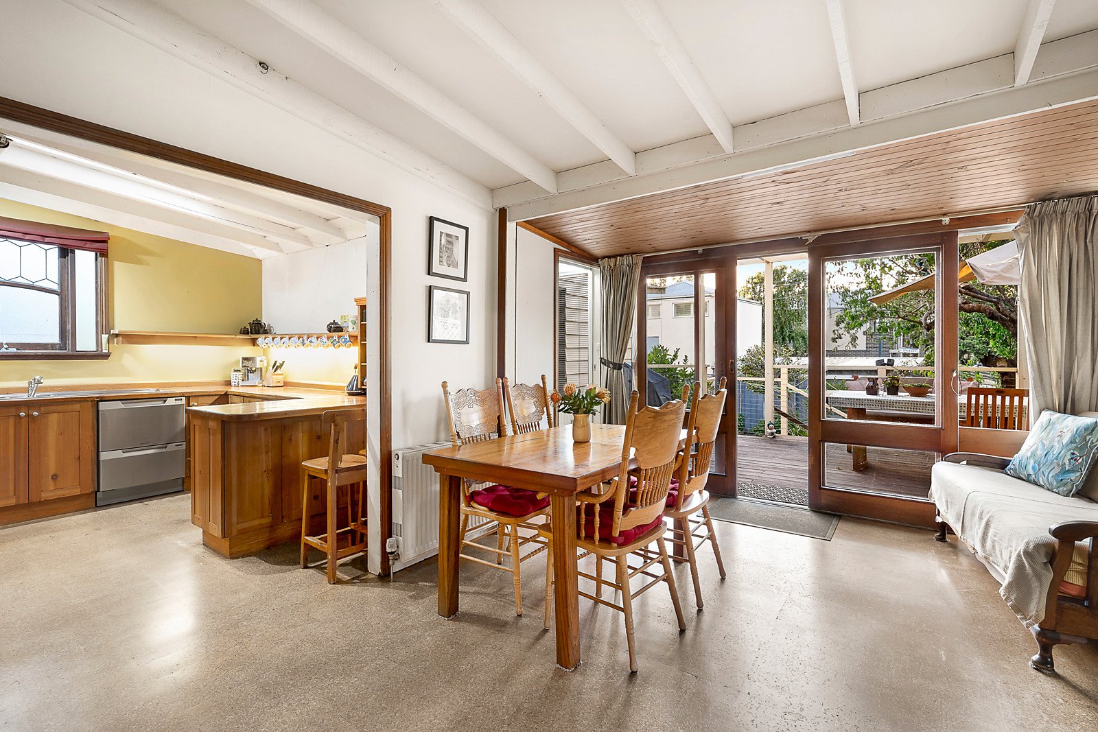 112 Nelson Road, South Melbourne, VIC