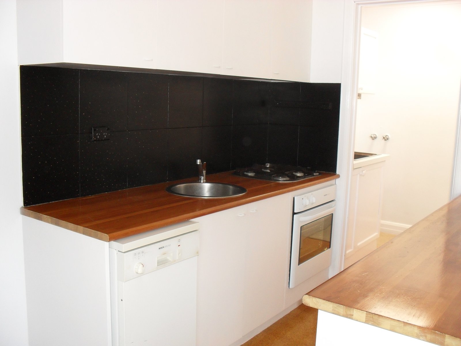 Gallery: 112 Neville Street
