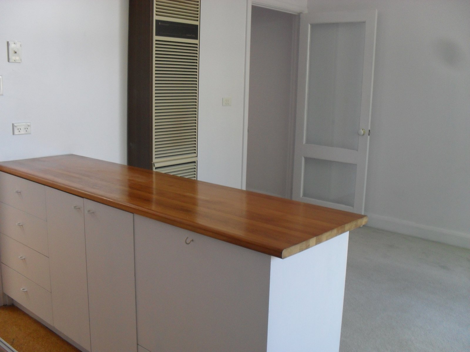 Gallery: 112 Neville Street
