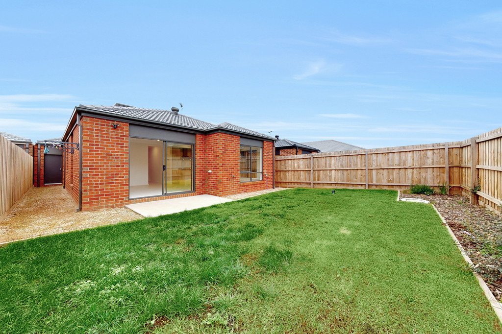 Gallery: 112 Newbridge Boulevard