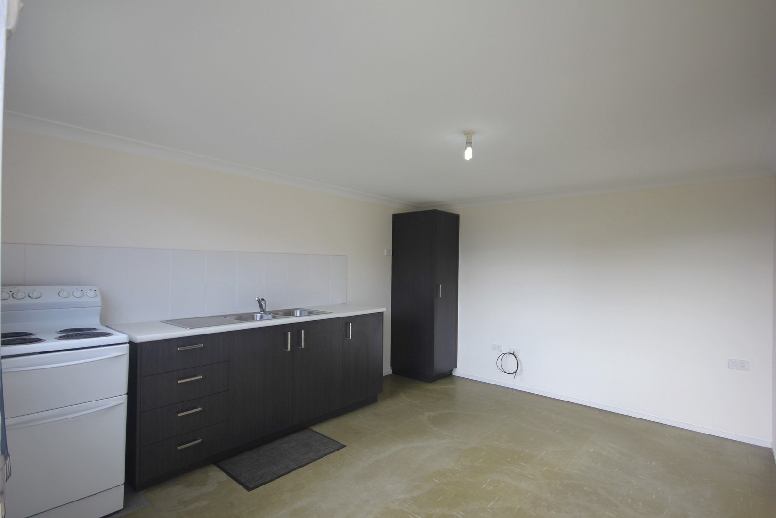 112 Pringle Avenue BANKSTOWN 9
