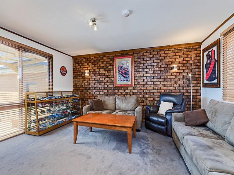 Gallery: 112 Rollins Road