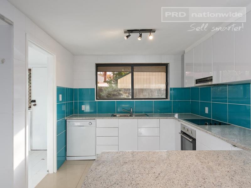 1/12 Salmon Street WAGGA WAGGA 2