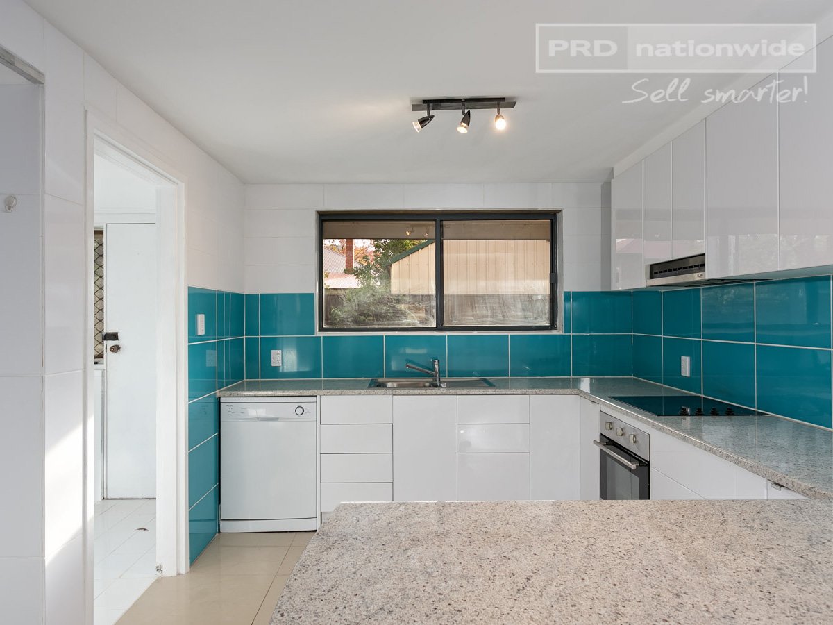 1/12 Salmon Street WAGGA WAGGA 4