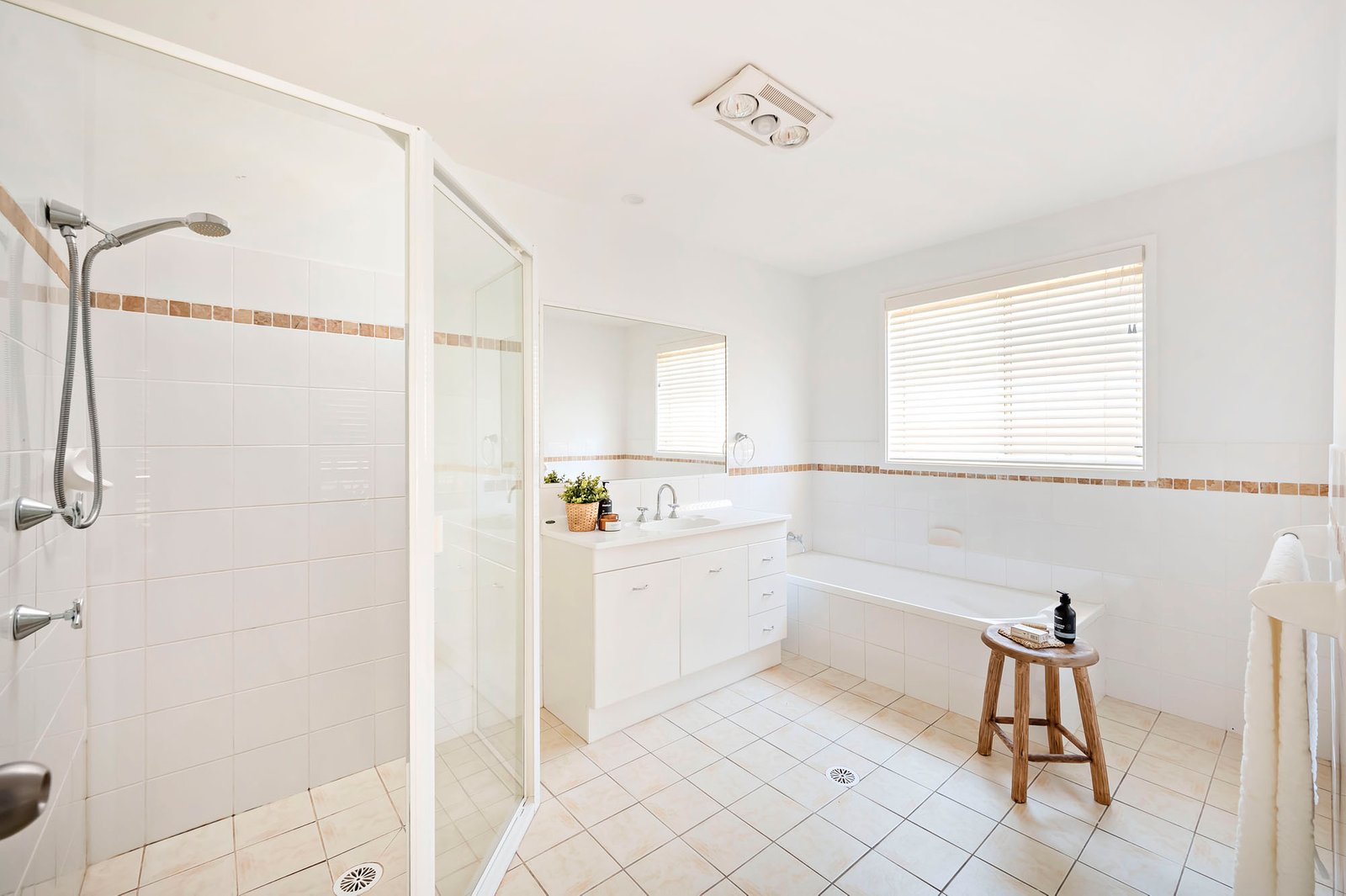 112 Sergeant Baker Drive CORLETTE 19