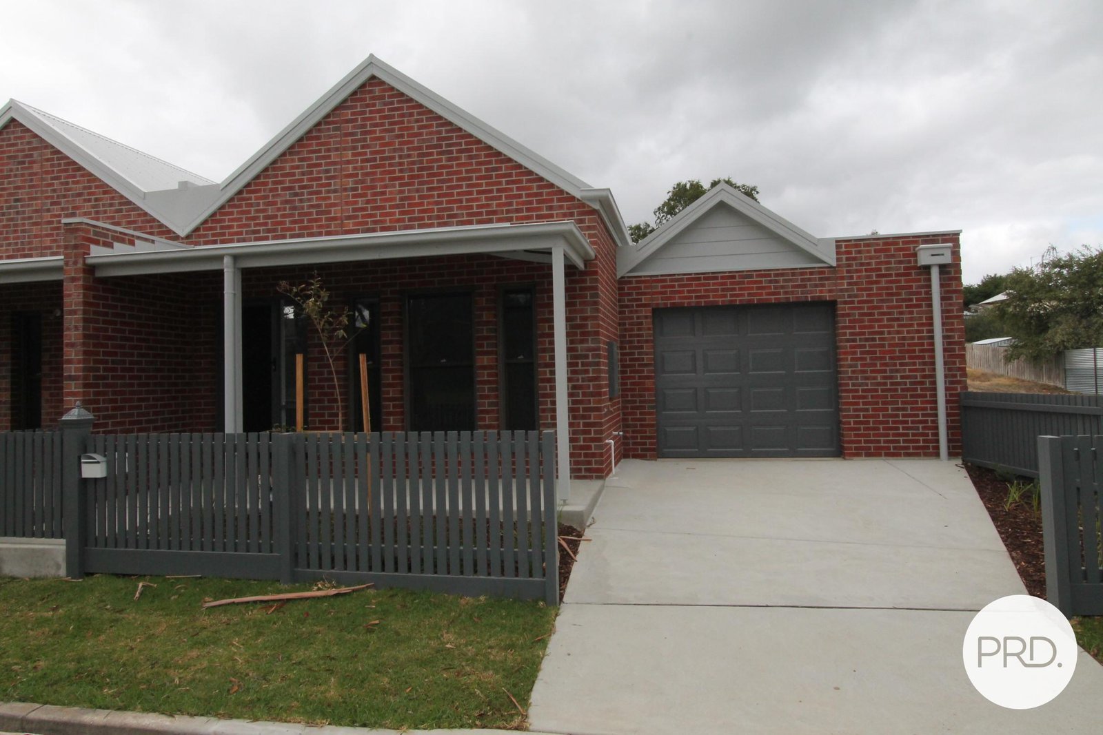 1/12 Specimen Vale  BALLARAT EAST 1