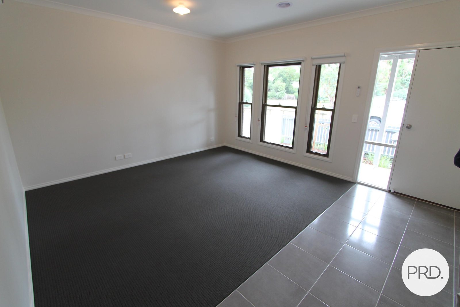 1/12 Specimen Vale  BALLARAT EAST 4