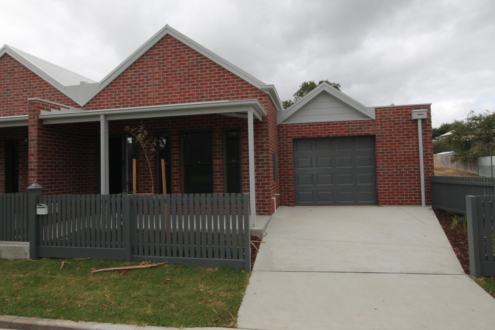 1/12 Specimen Vale  BALLARAT EAST 1