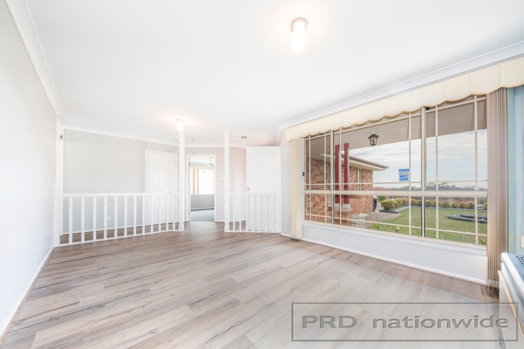 112 Weblands Street ABERGLASSLYN 3