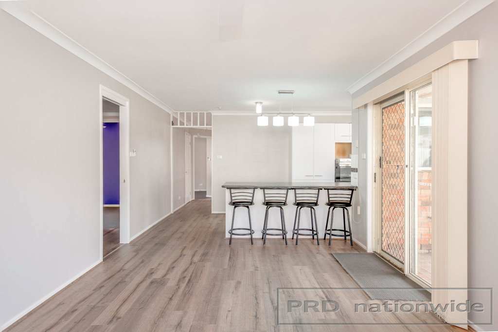 112 Weblands Street ABERGLASSLYN 4