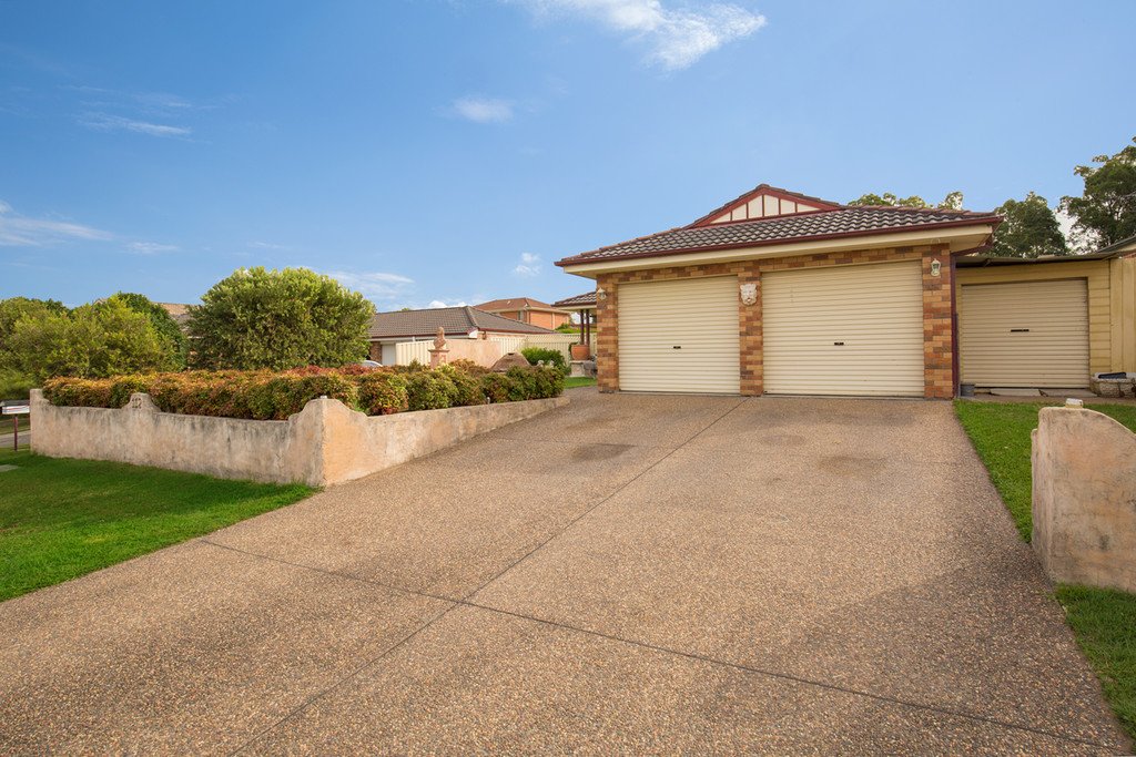 112 Weblands Street ABERGLASSLYN 18