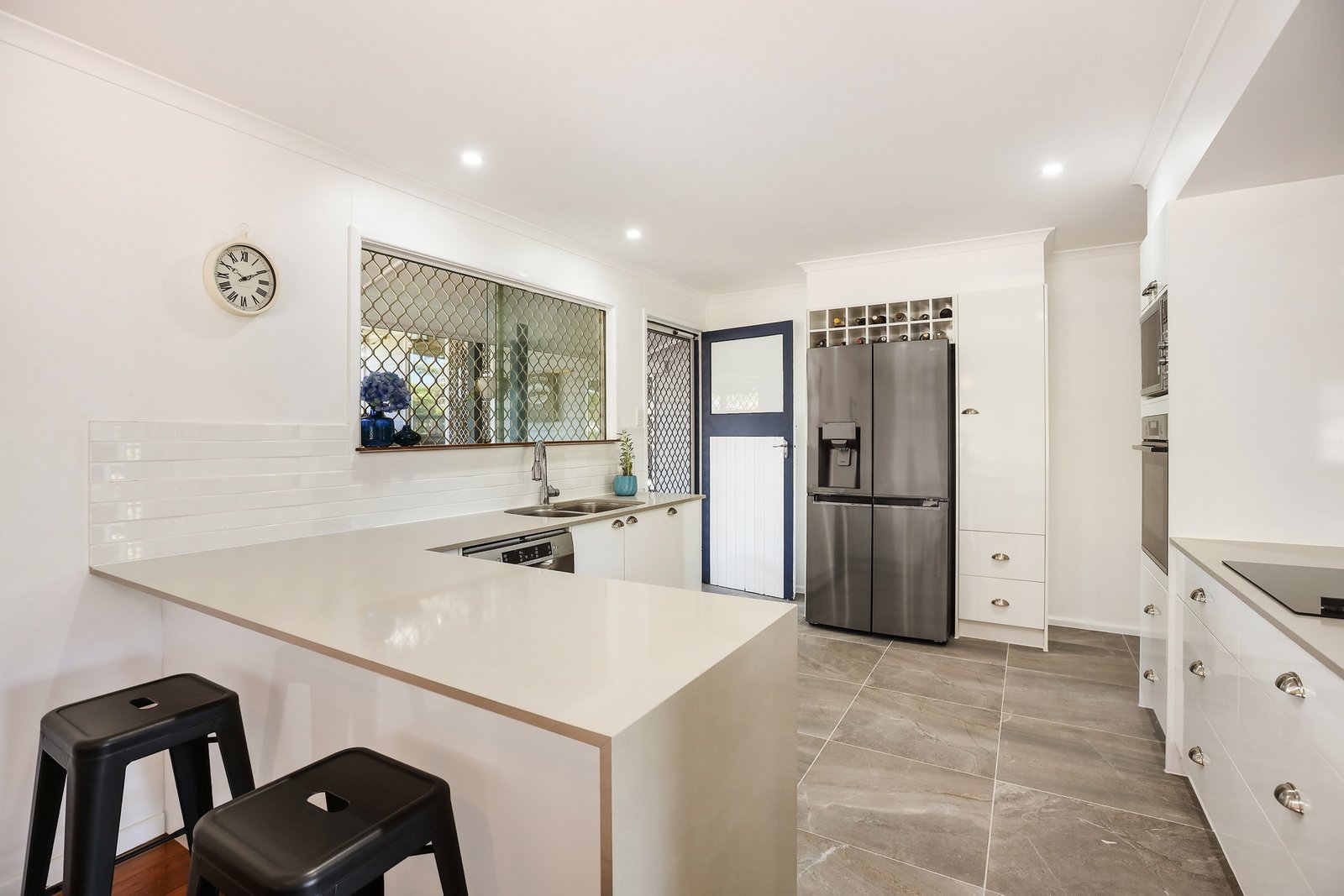 112 Whiting Street LABRADOR 5