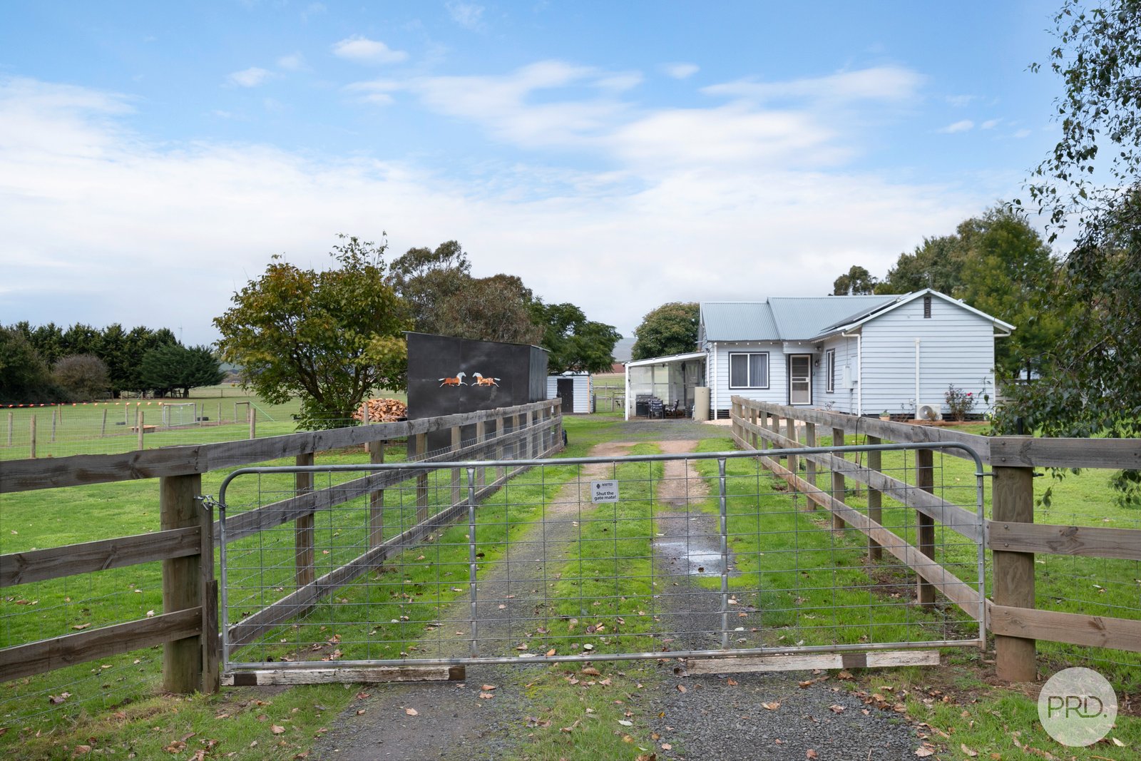 112 Wilcar Drive WAUBRA 19