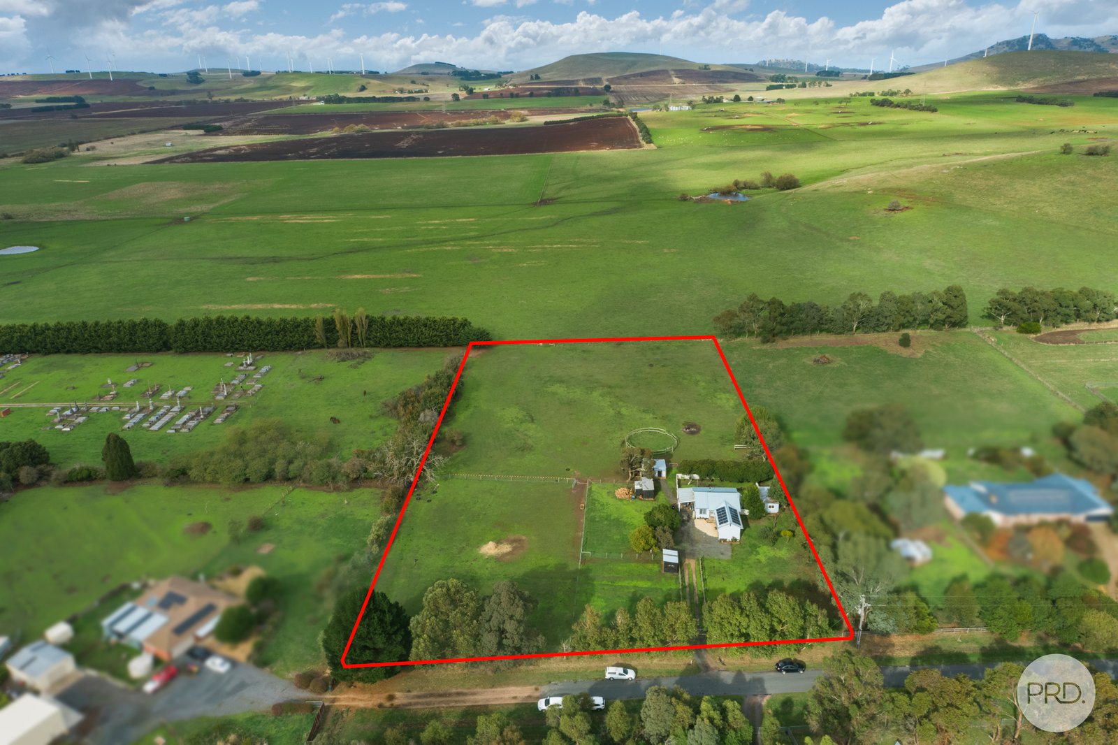 112 Wilcar Drive WAUBRA 24