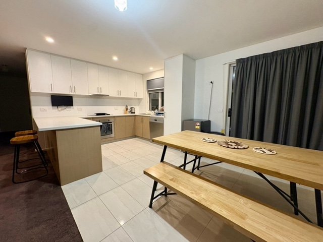 1/12 Woodlyn Ct  SOUTH HOBART 3