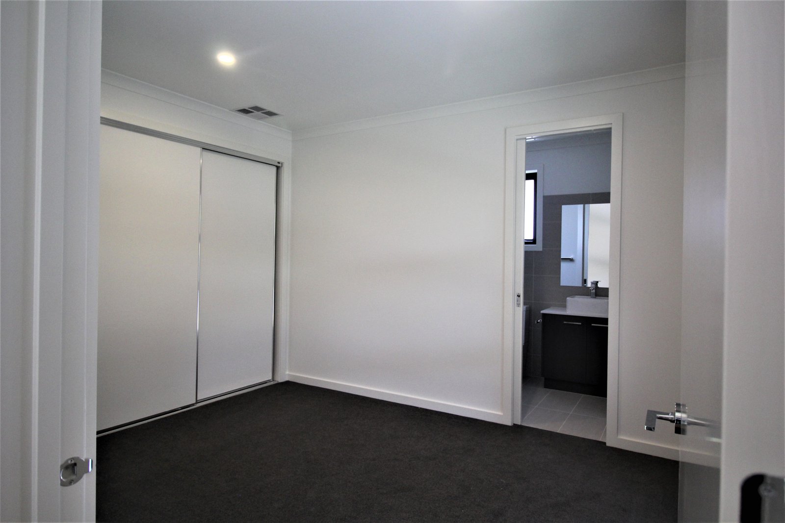 Gallery: 1/12 Woonah Street