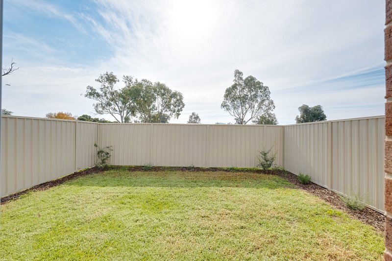 1/120 Alexandra Street EAST ALBURY 15