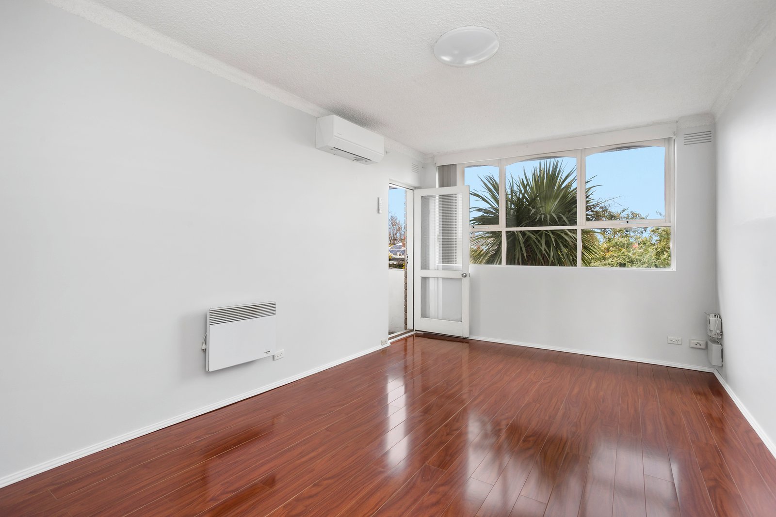 Gallery: 11/20 Bayview Road