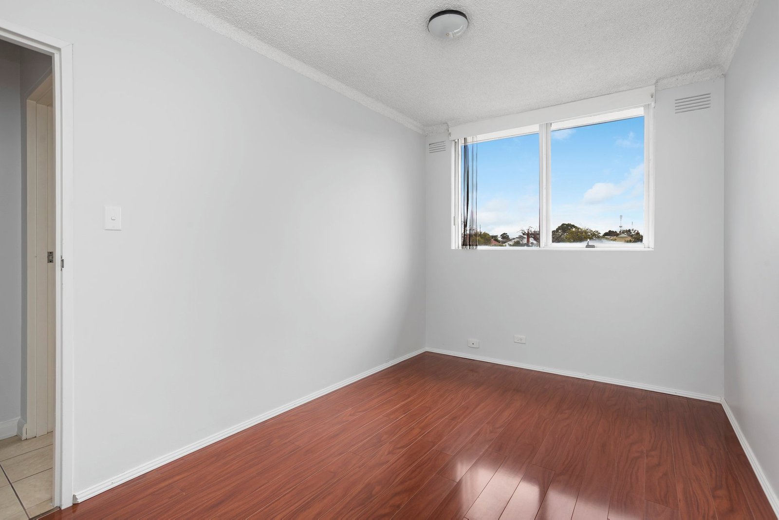 Gallery: 11/20 Bayview Road