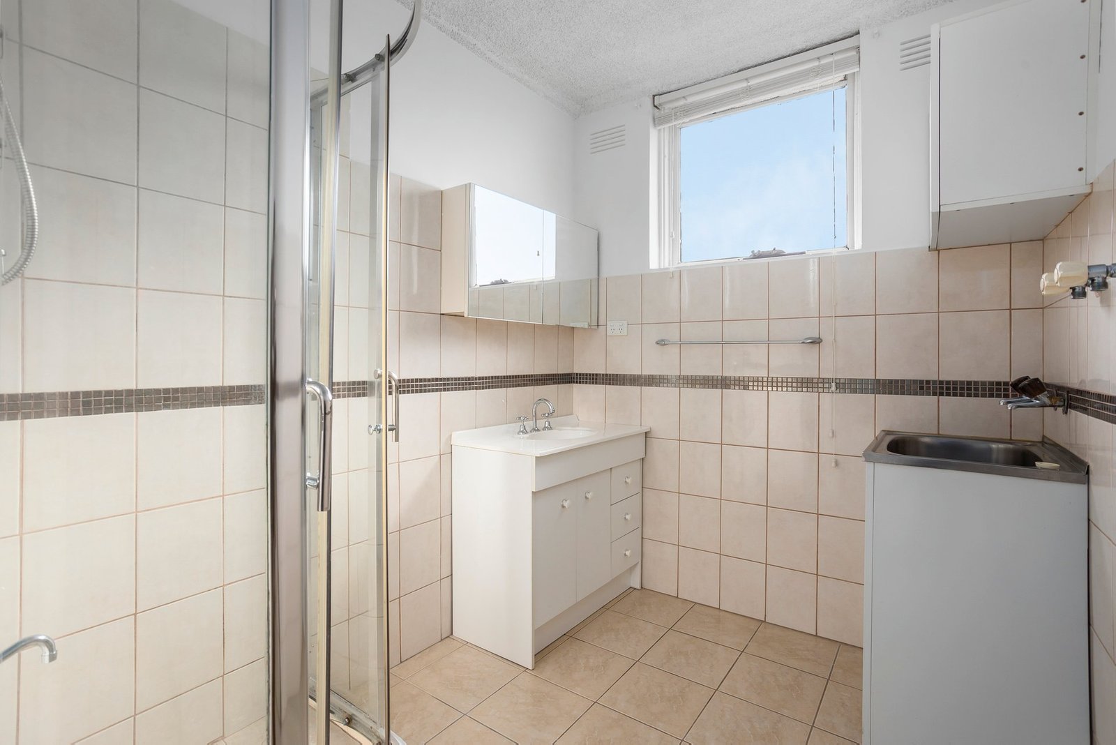 Gallery: 11/20 Bayview Road