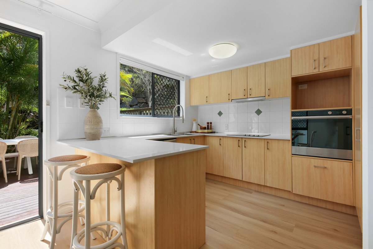 11/20 Paddington Drive Carrara 6