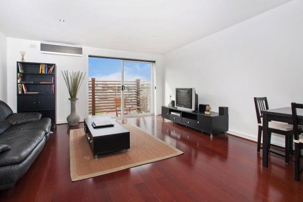 Gallery: 11/209 Melbourne Road