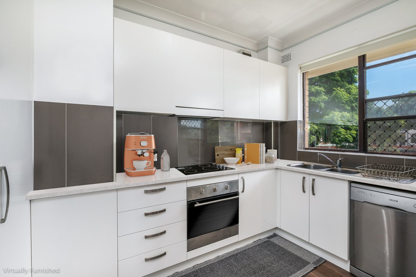 11/209 President Avenue MONTEREY 3